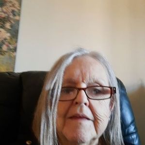 Meet your Posher, Carole